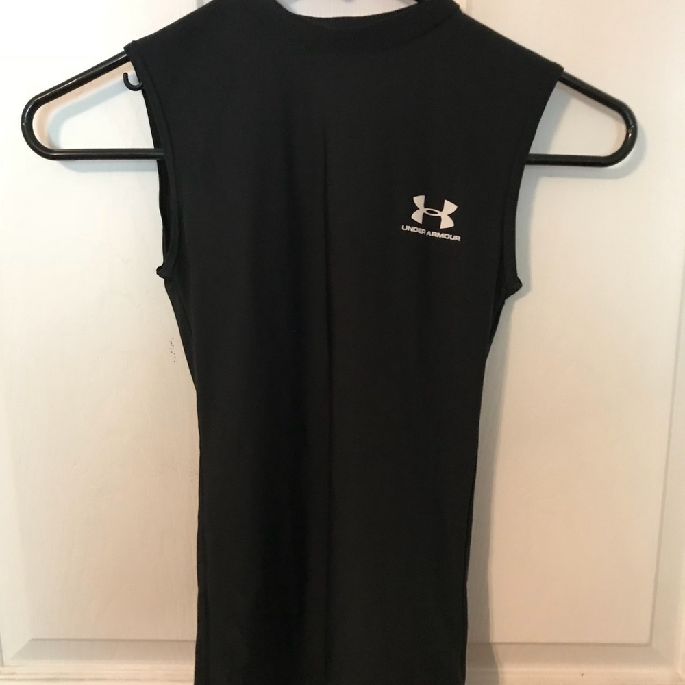 Under armor youth medium sleeveless compression